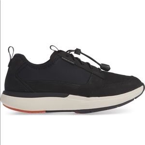 Clark’s Un Cruise Tie Sneaker